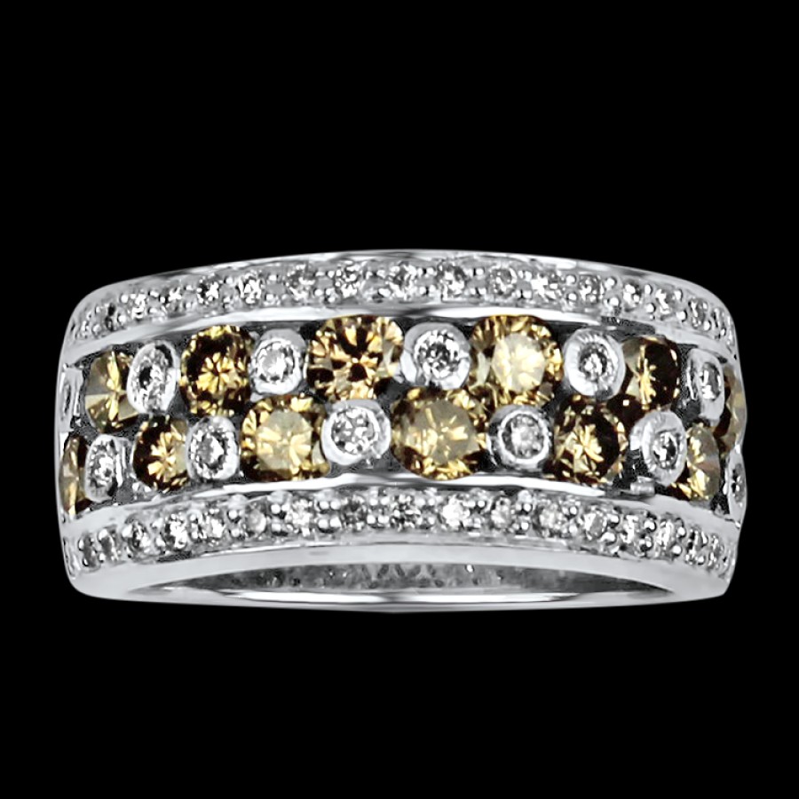 Estate PAGE Estate | Estate 18K White Gold Four-Row Diamond Band