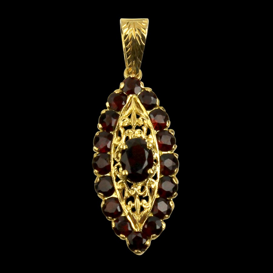 Estate PAGE Estate | Estate 18K Yellow Gold Rhodolite Garnet Pendant