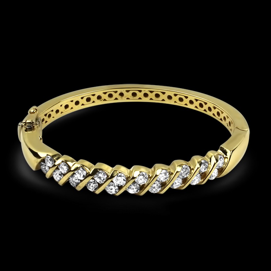 Estate PAGE Estate | Estate 14K Yellow Gold Diamond Bangle Bracelet