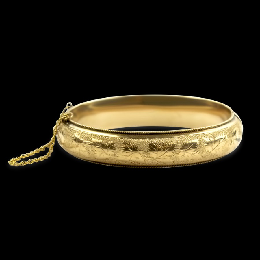 Estate PAGE Estate | Estate 14K Yellow Gold Hinged Engraved Bangle Bracelet