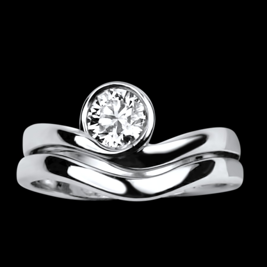 Estate PAGE Estate | Estate 18K White Gold Modern .52Ct Ideal-Cut Bezel Solitaire Diamond W