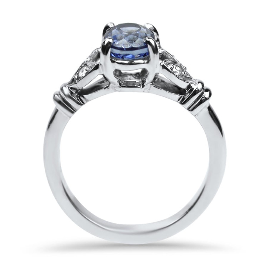 Estate PAGE Estate | Estate Platinum Oval Blue Sapphire And Diamond Ring