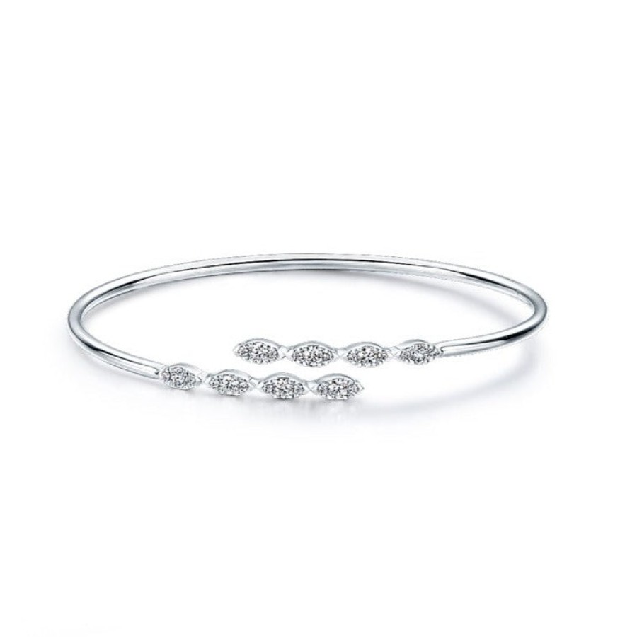 Jewelry Hearts on Fire Diamond Bracelets | Hearts On Fire Aerial 18K White Gold Marquis Flexi Diamond Bangle Brac