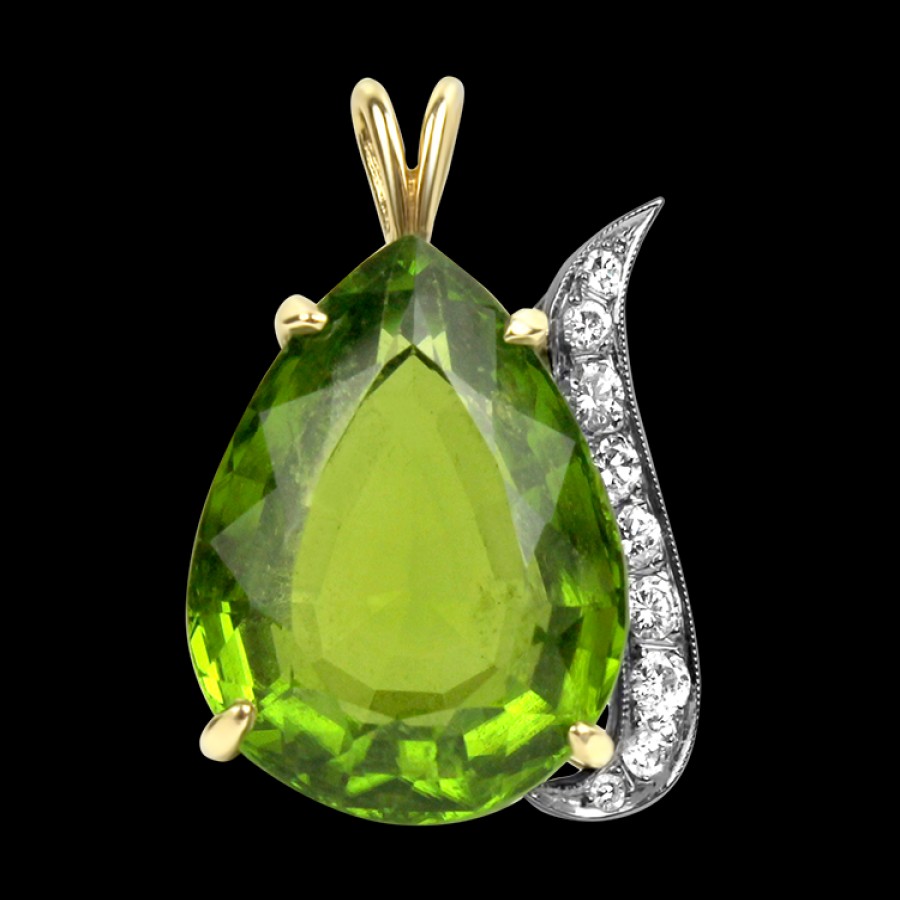 Estate PAGE Estate | Estate 14K Yellow & White Gold Pear Peridot & Diamond Pendant