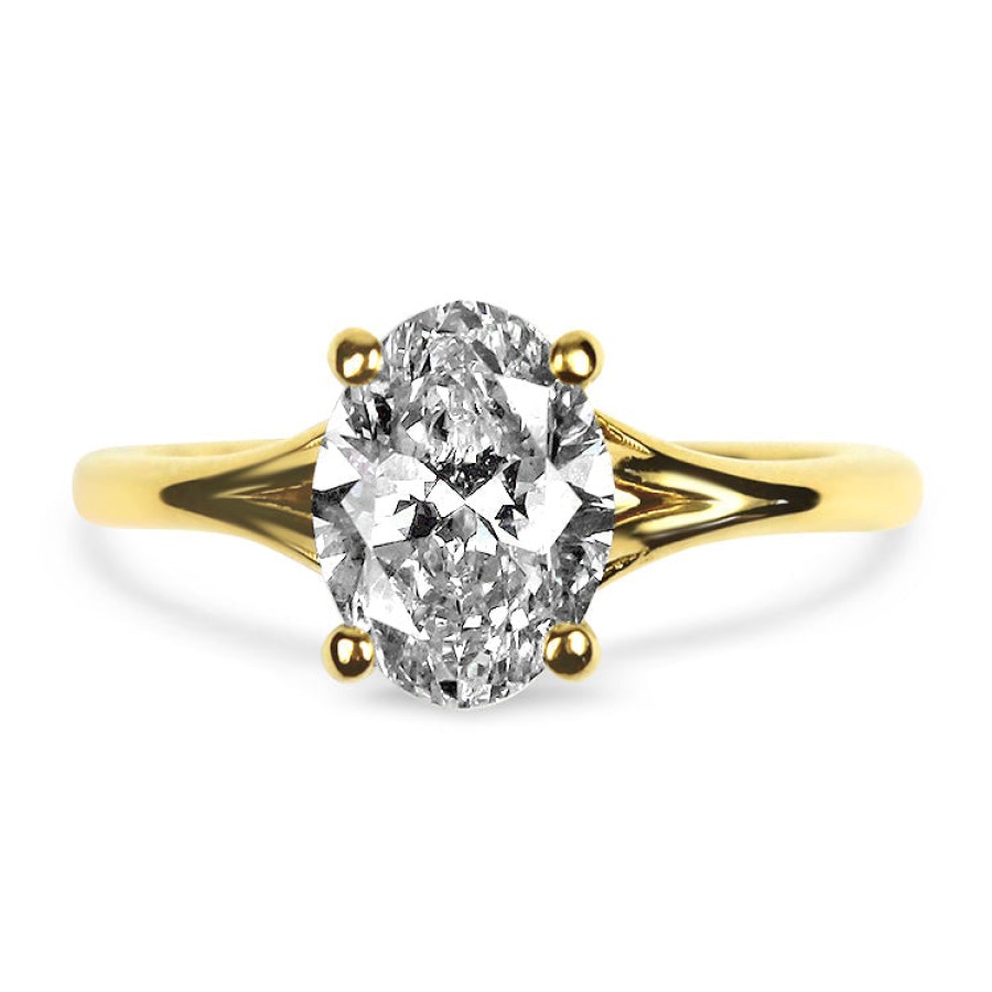 Estate PAGE Estate | Estate 18K Yellow Gold 1.50Cts Oval Diamond Solitaire Ring