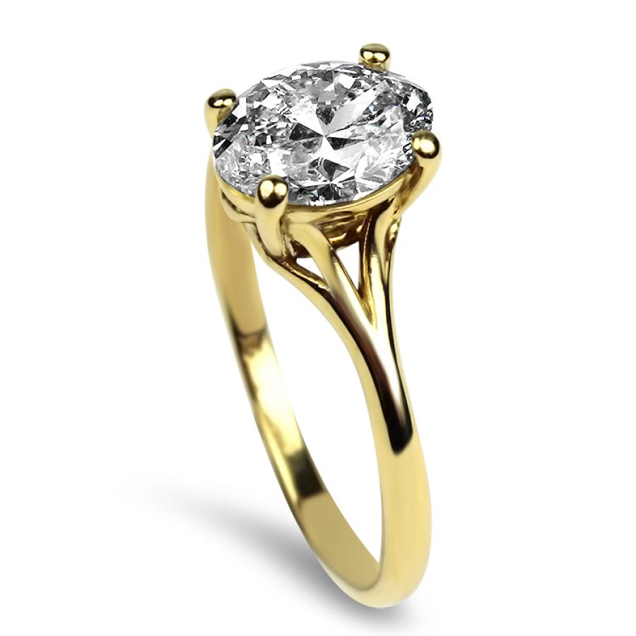 Estate PAGE Estate | Estate 18K Yellow Gold 1.50Cts Oval Diamond Solitaire Ring