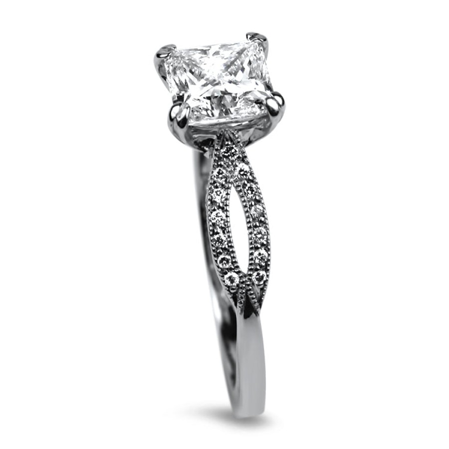 Estate PAGE Estate | Estate Tacori Ribbon 18K White Gold 1.26Cts Firemark Princess Cut Diam