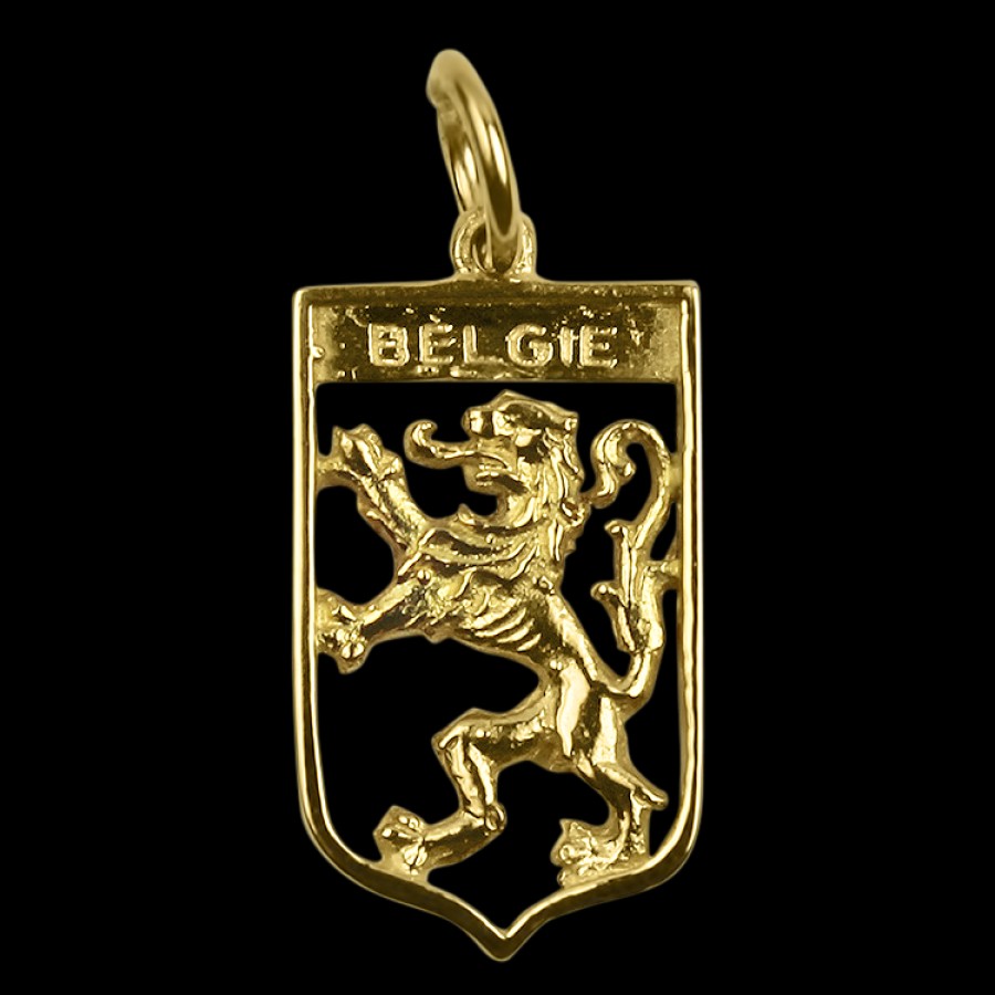 Estate PAGE Estate | Estate 18K Yellow Gold Lion Crest Pendant/Charm