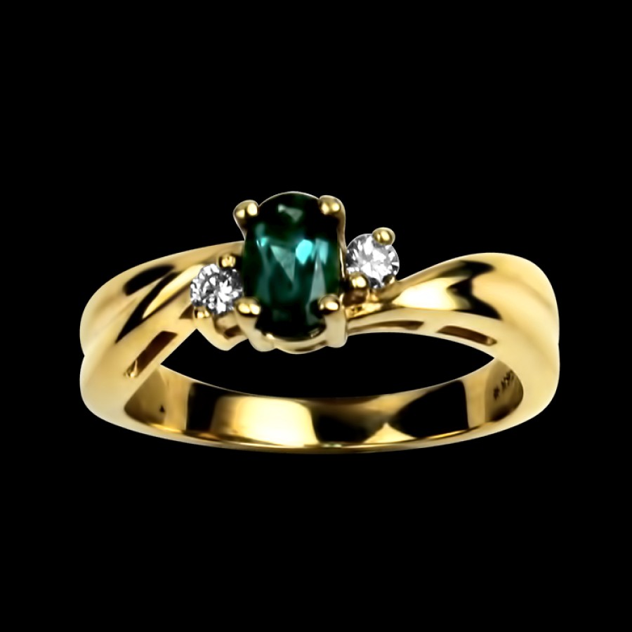 Estate PAGE Estate | Estate 14K Yellow Gold Oval Blue-Green Tourmaline Ring