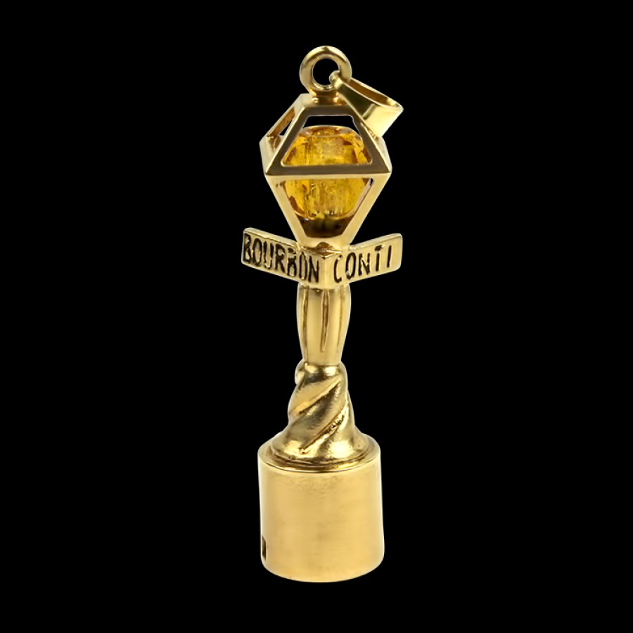 Estate PAGE Estate | Estate 14K Yellow Gold Streetlamp Pendant