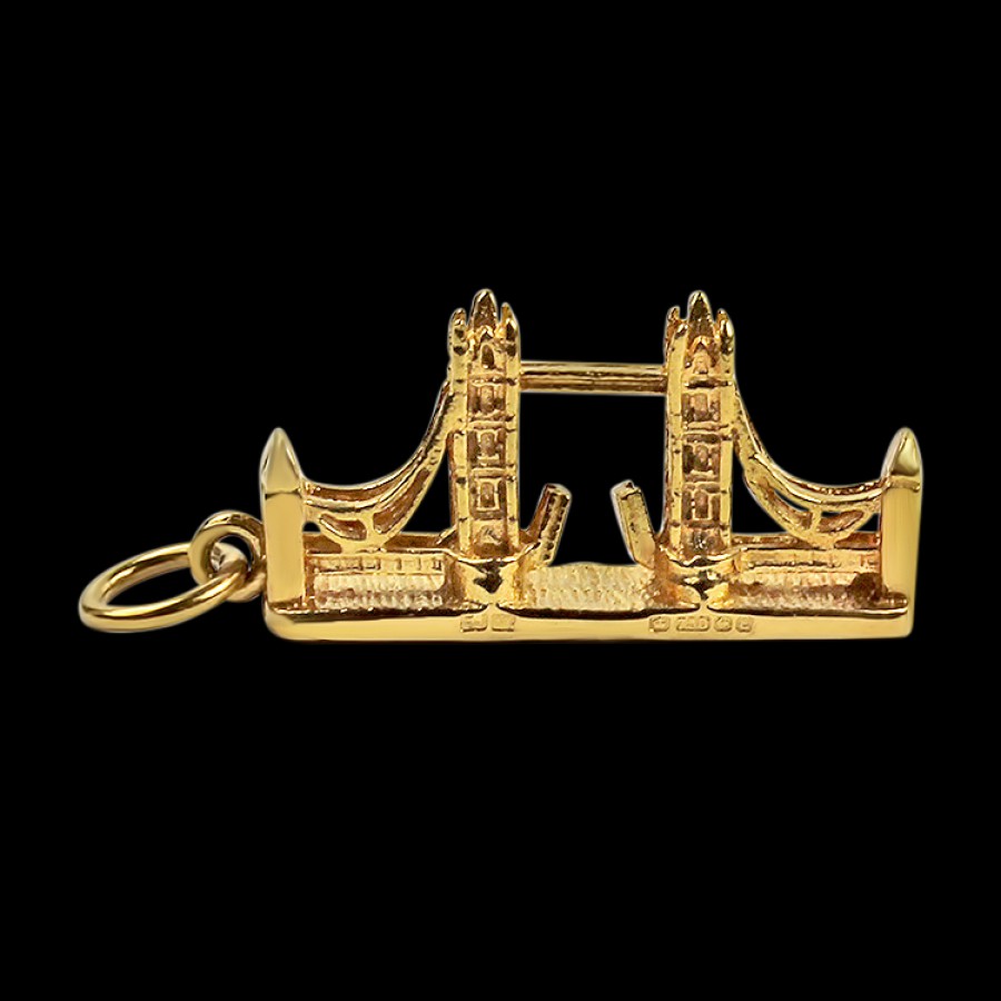 Estate PAGE Estate | Estate 18K Yellow Gold London Bridge Pendant/Charm