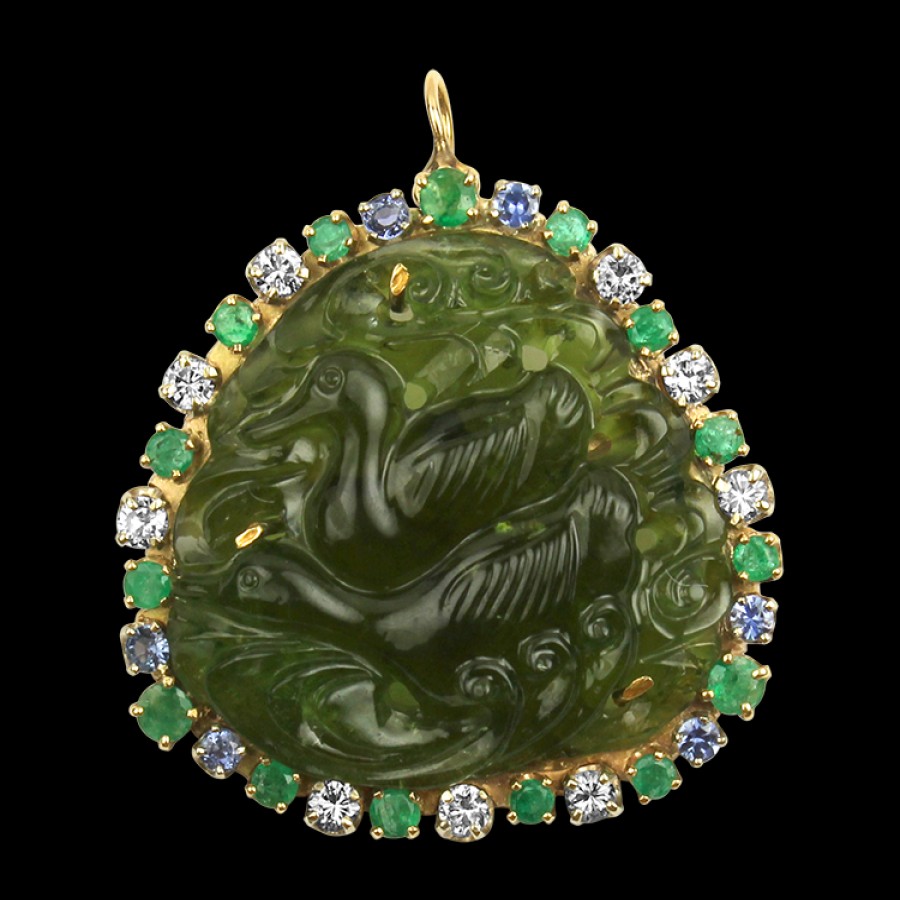 Estate PAGE Estate | Estate 14K Yellow Gold Tourmaline Carving Pendant/Brooch