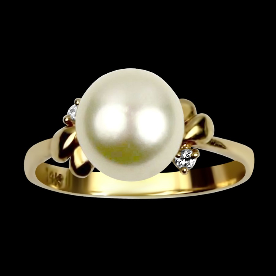 Estate PAGE Estate | Estate 14K Yellow Gold Pearl & Diamond Ring